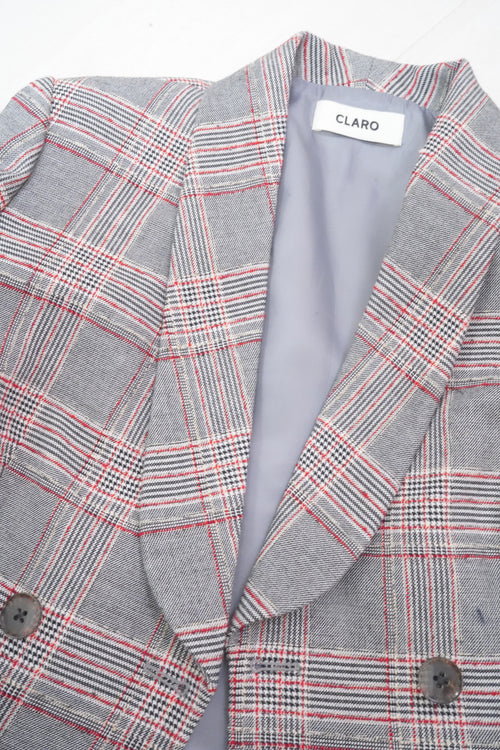 Vintage charm & modern edge Windsor Cropped Blazer ✨