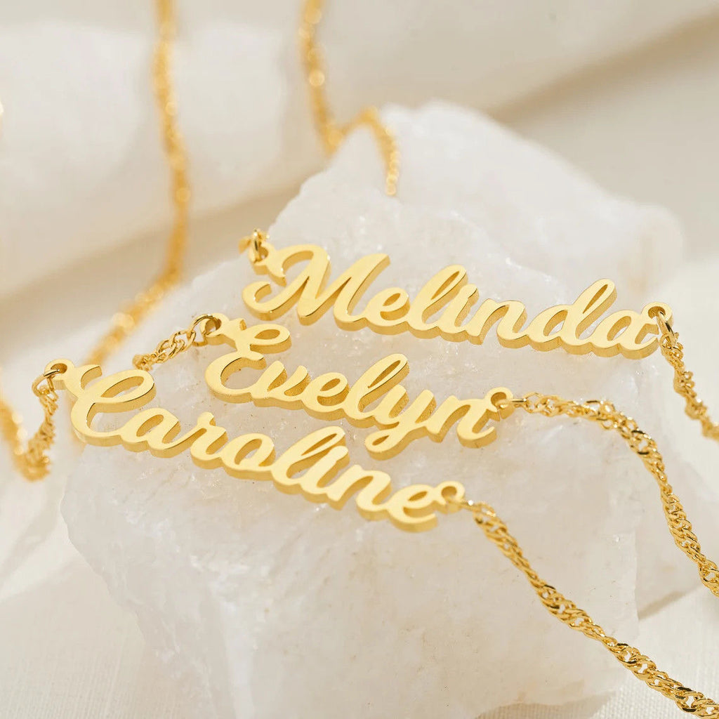 Personalized custom necklaces