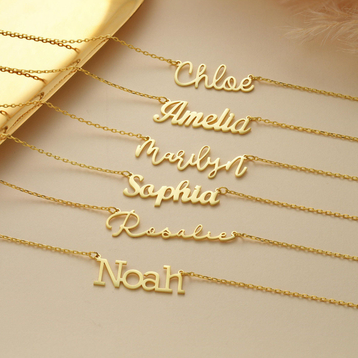 Personalized custom necklaces
