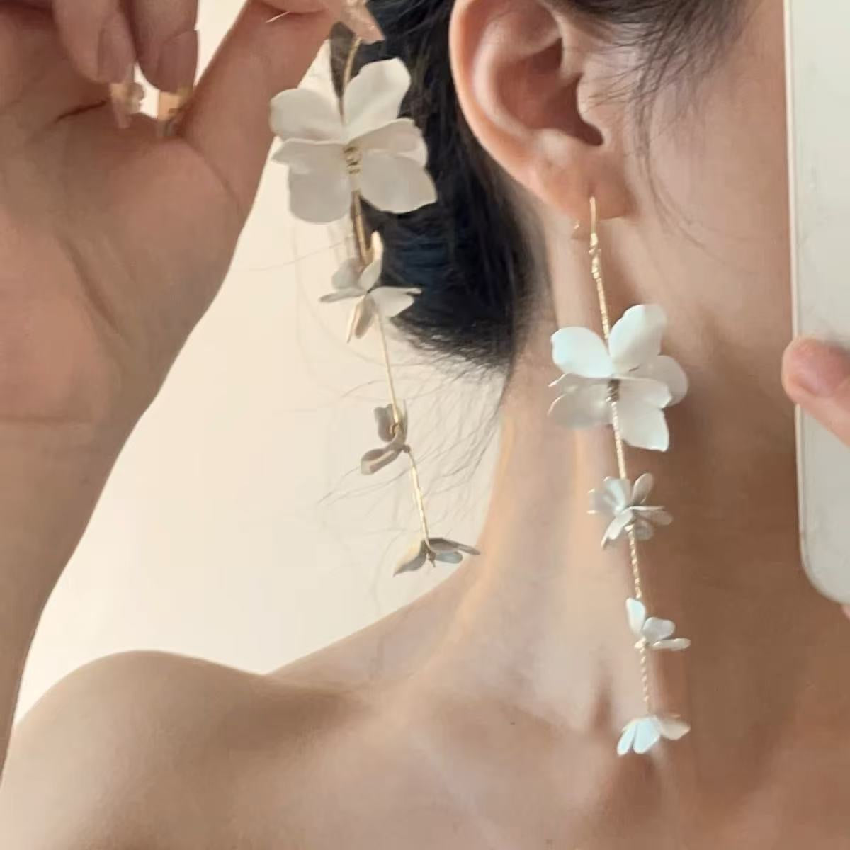 French Vintage Style Flower Tassel Earrings