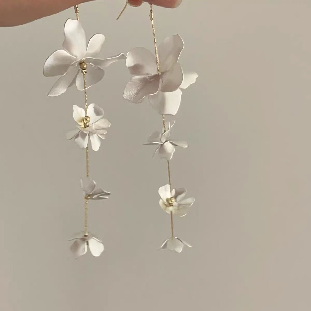 French Vintage Style Flower Tassel Earrings