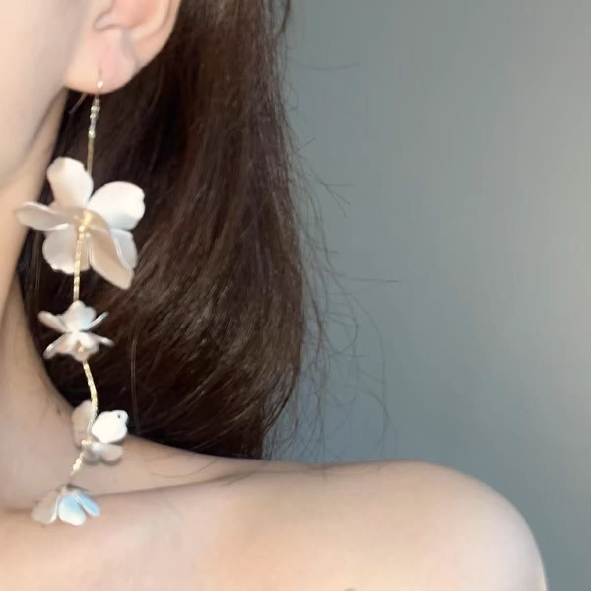 French Vintage Style Flower Tassel Earrings