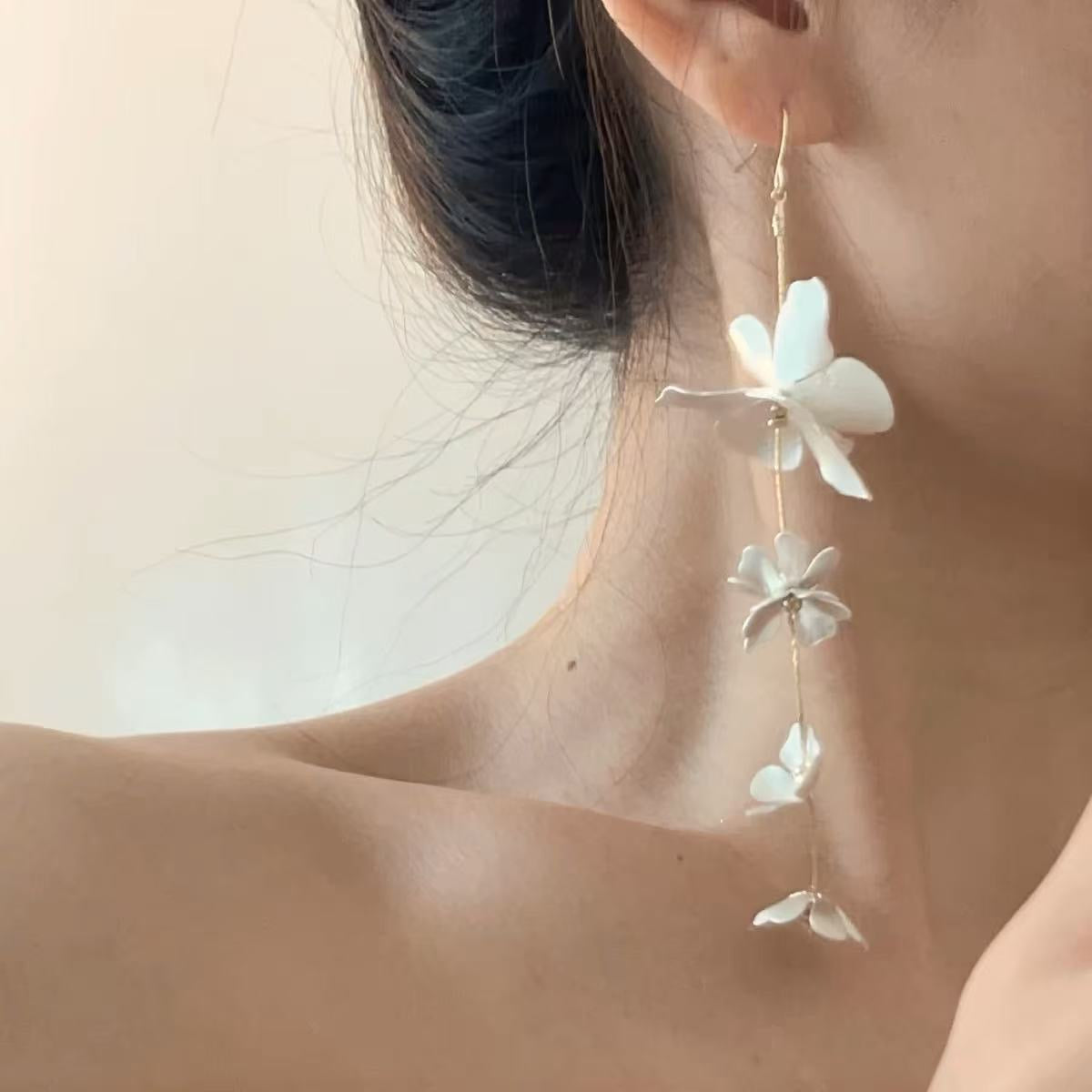 French Vintage Style Flower Tassel Earrings