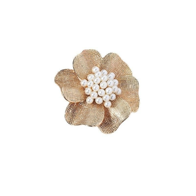 European fashion exaggerated metal alloy pearl flower ring